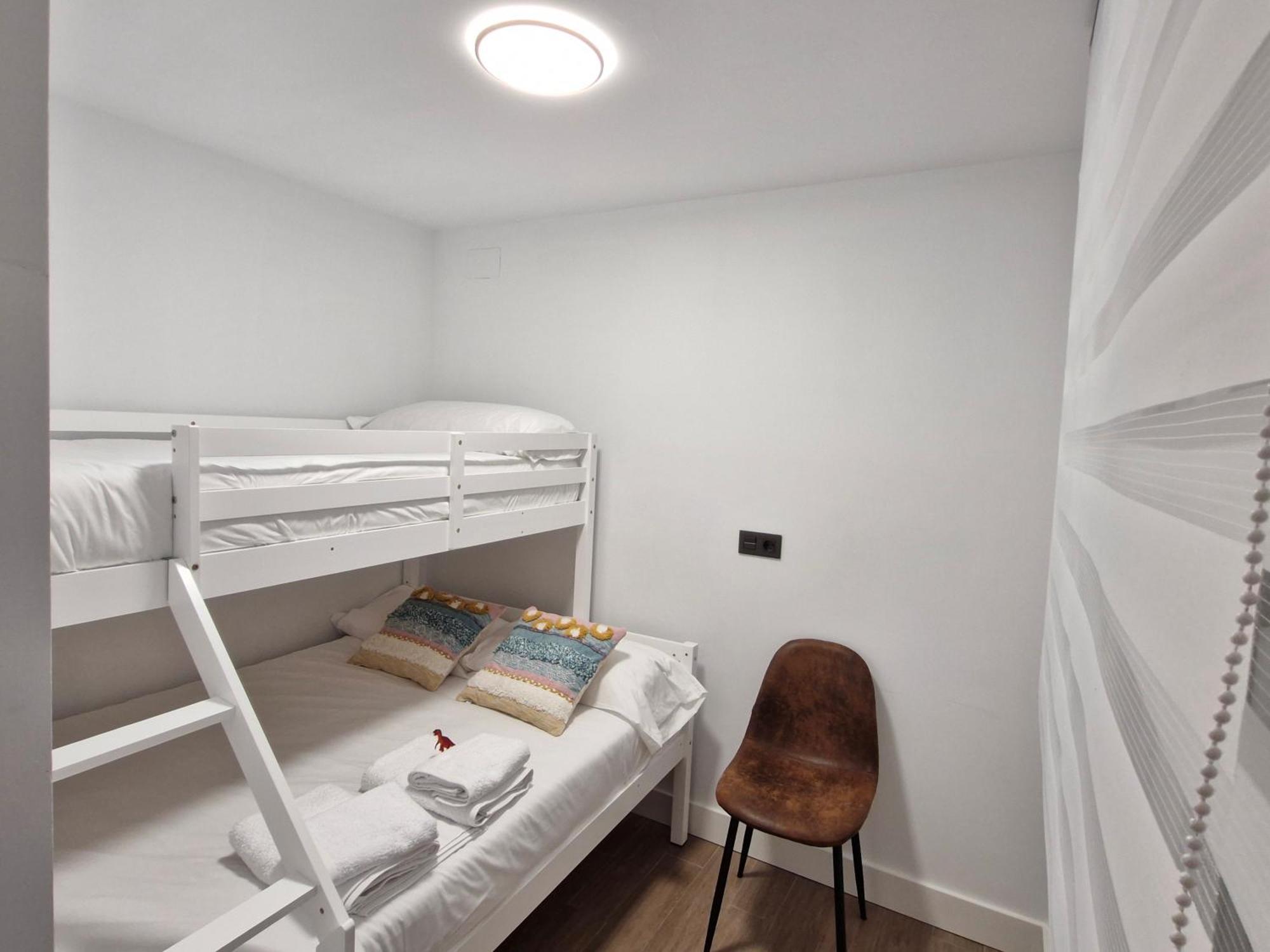 Casa Laurentina * Llastres